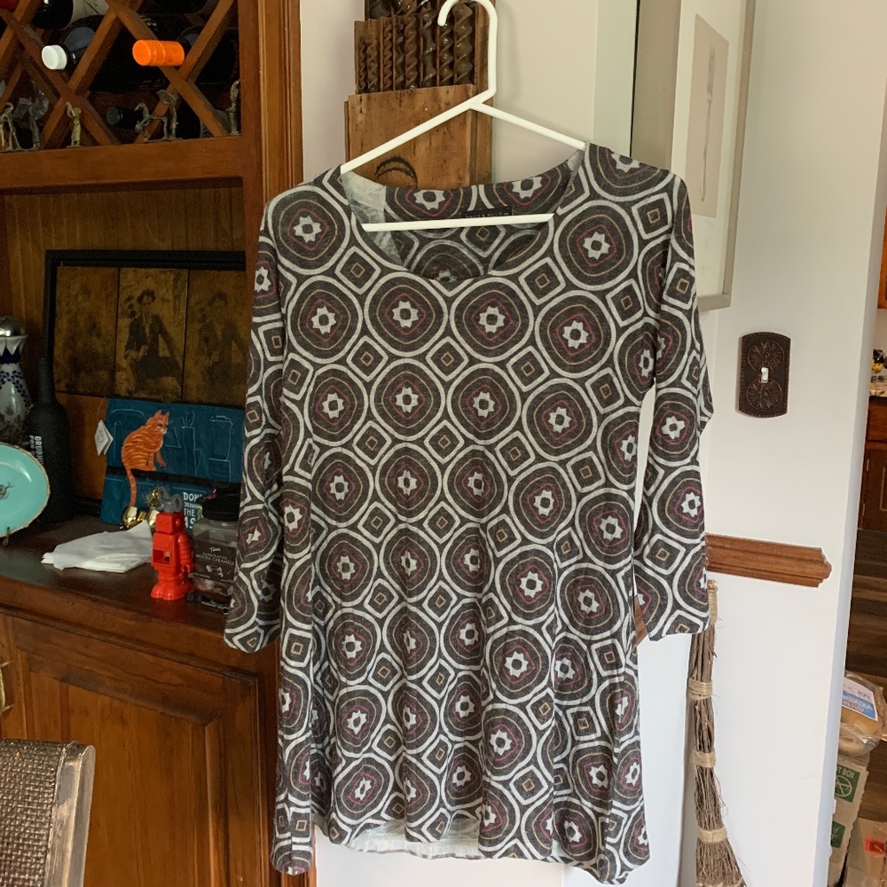 Nally and Millie tunic . Worn‎ once.